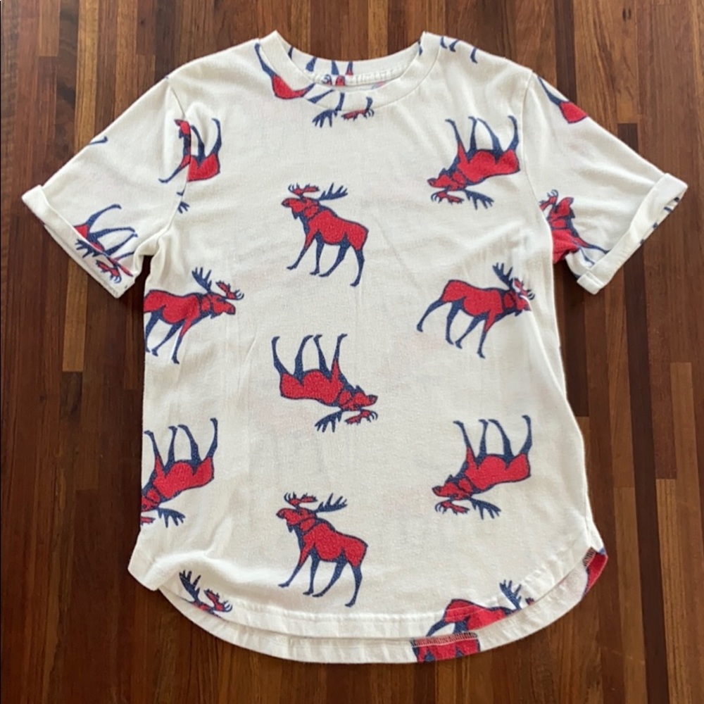 Abercrombie kids moose shirt
